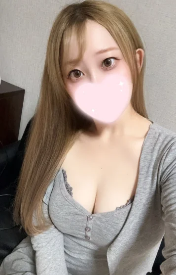 柚木まなか