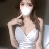 明日花かれん