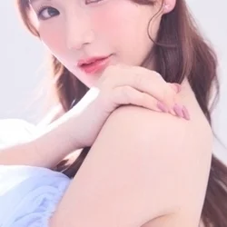 結衣ゆめ