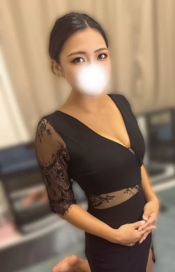 水瀬ひな