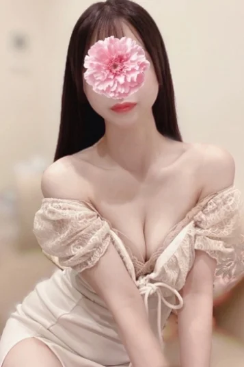 白雪ももこ