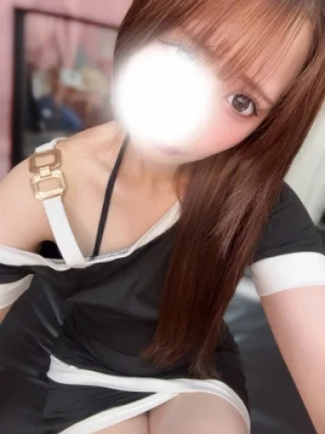椎名なぎさ