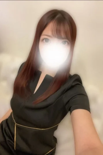 水凪なぎさ