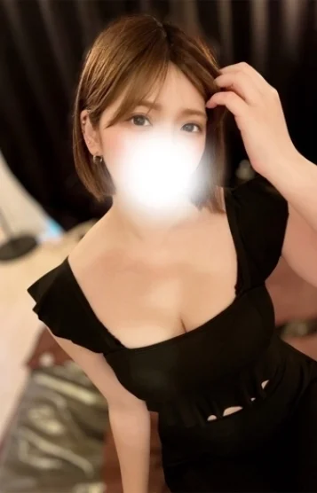 紗倉ゆず
