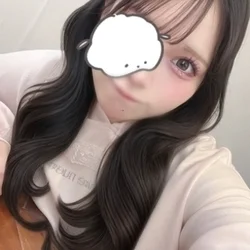 結華みれい