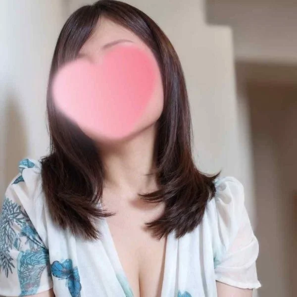 静【しずか】です☆**