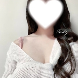 当店イチオシ！愛乃るびぃさんが明日出勤...