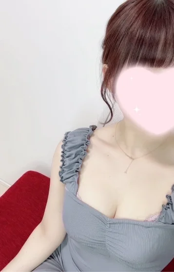 東雲 桃菜