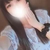 桃羽えみる