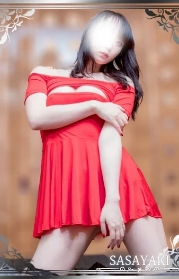 小沢なほ