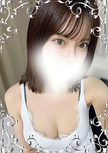 手嶋せいな