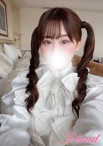 鏡花あやめ