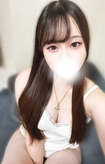 加藤なつ