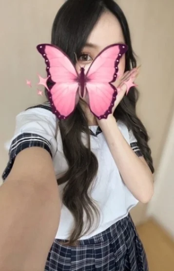 鈴木 あいな