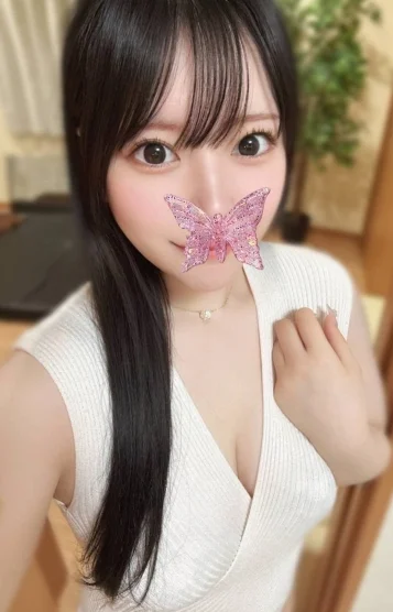 星野なぎさ