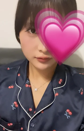 現役ラウンジ嬢あんな