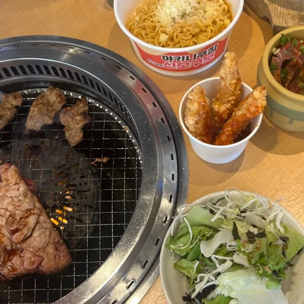 血となり、肉となれっっっ