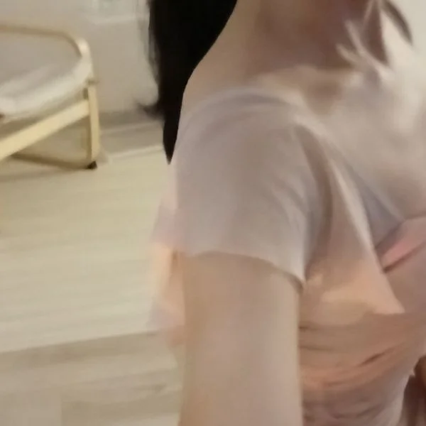 静かにスタート
