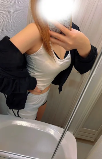 なな 神も認める美尻