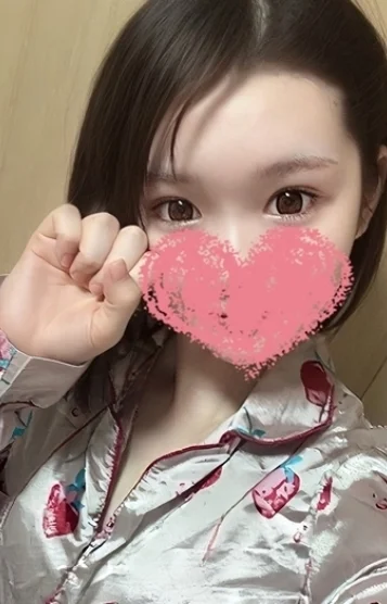 ななこ