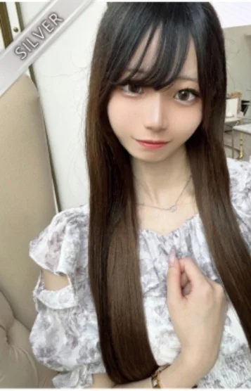 せれな(SILVER