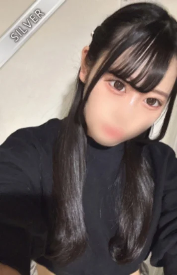 れいな(SILVER