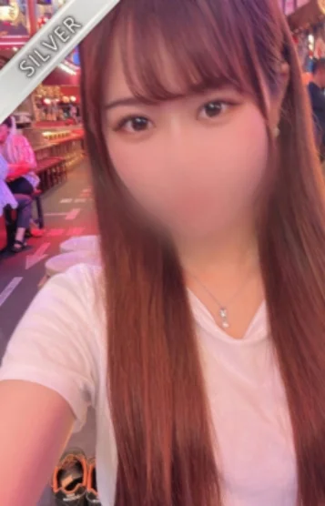みゆな(SILVER