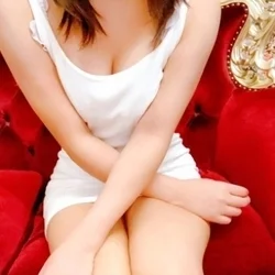 足立