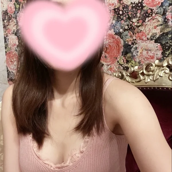 本日14時から28時まで出勤してます♡