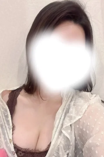 ゆりな