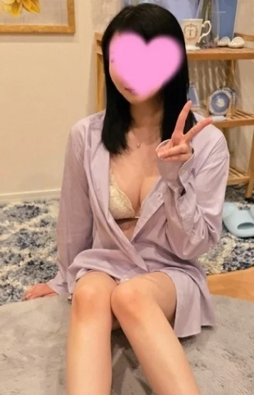 あやむ