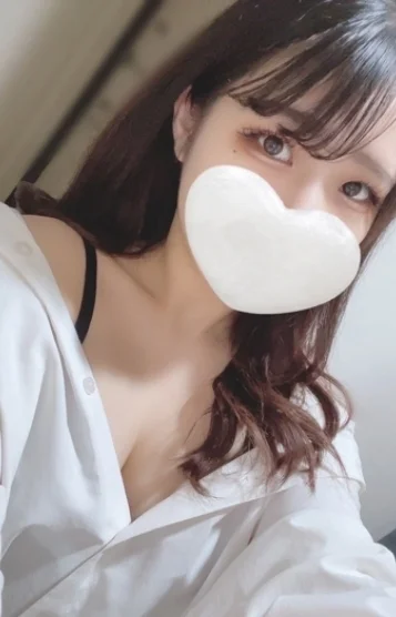 ももな
