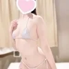 白雪 ここな