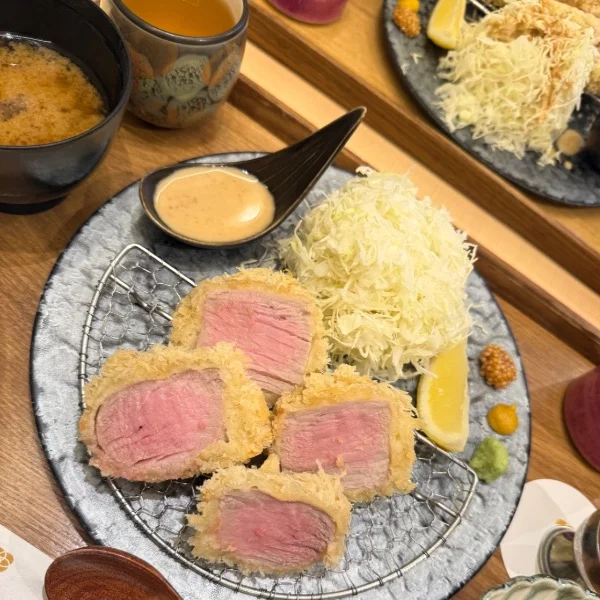 食いしん坊…