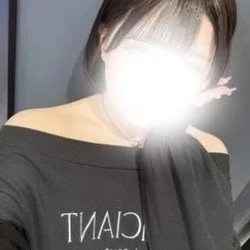 雅　芽衣