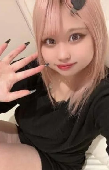  妃翠  渚