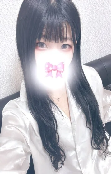 みりな