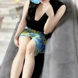 🐬🌺本日出勤のセラピスト🌺🐬