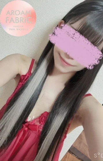 新人ゆい