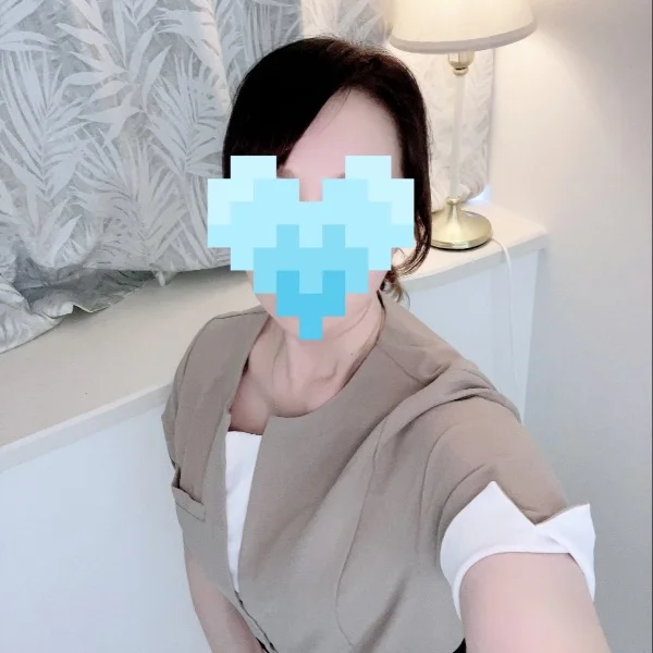 本日25時まで出勤してます(⑉• •⑉)❤︎