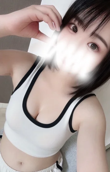 本日体験入店‼️うみ