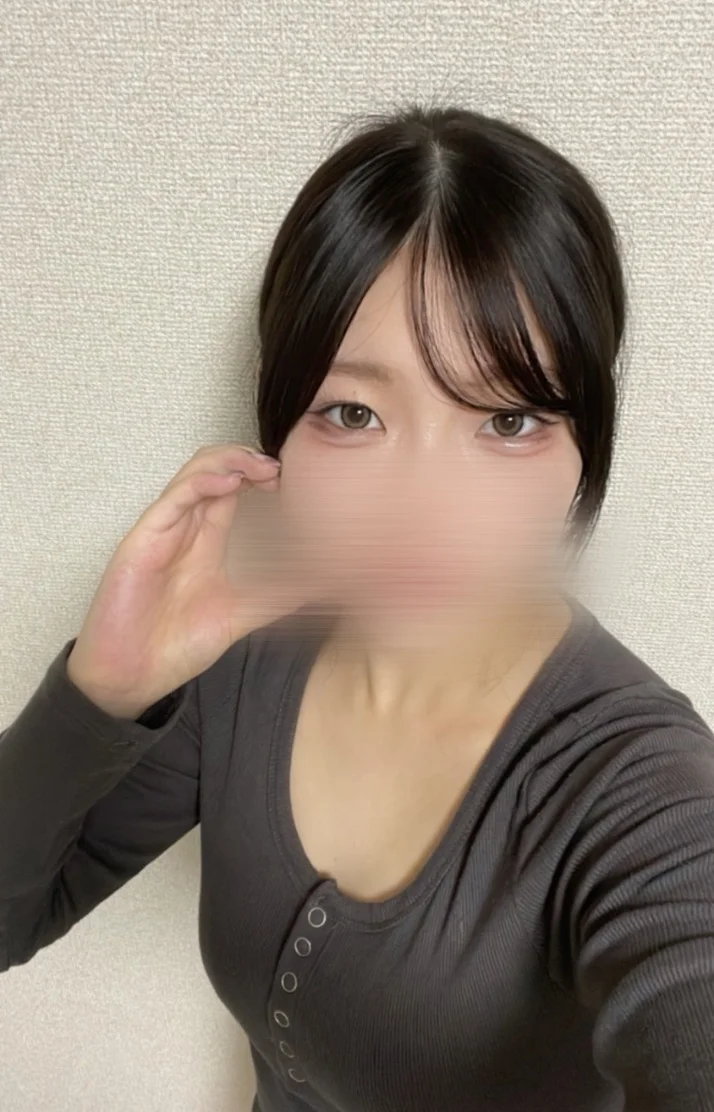 本日17時～26時まで出勤してます😽