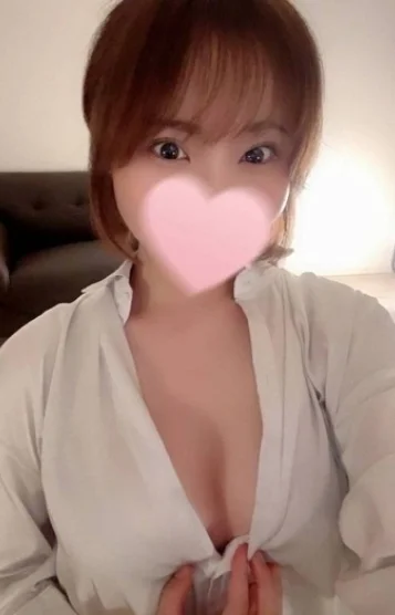 愛咲まいか
