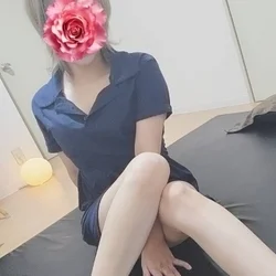 隠れ家サロン　CROWN