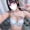 水瀬 ななみ