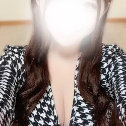 月城りりな