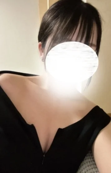 せりな