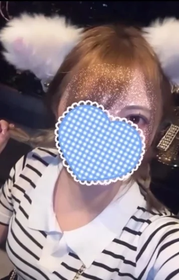 にこる