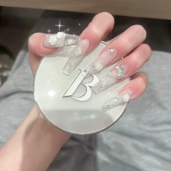 New Nail ♩