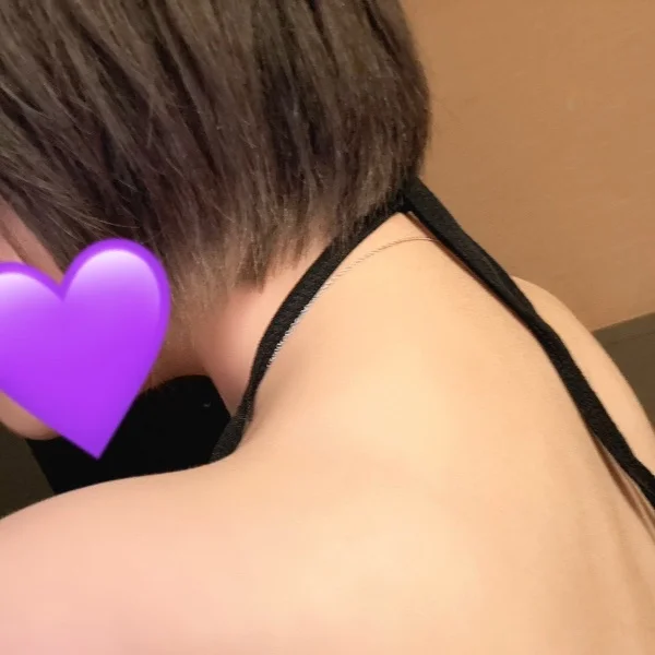 珍しくお昼からいますっ🐰🤍